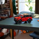 42213-LEGO-Technic-suv-ford-bronco -1-